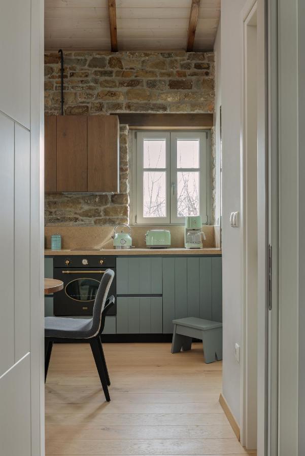 Lozart Traditional Stone House Elliniko  Экстерьер фото